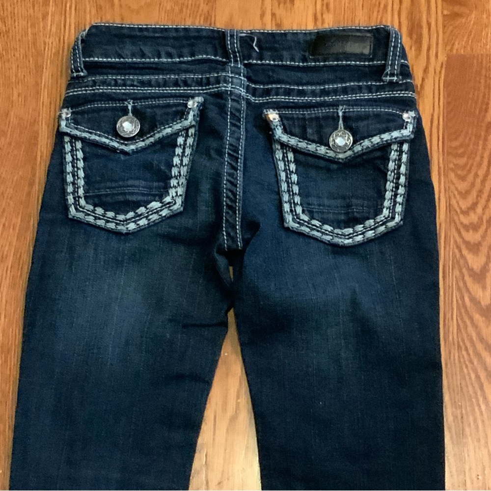 Day Trip Jeans Rhinestones Boot Cut Embroidery Details Blue Low Rise Size 14 - Picture 7 of 9